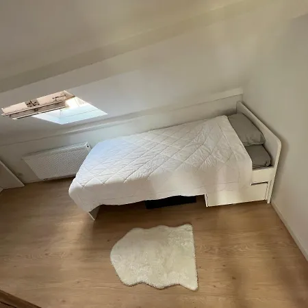 Duplex Sans Souci * Brüsszel