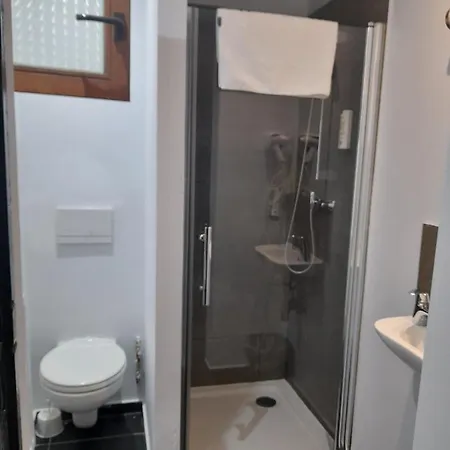 Hotel Albergo Отель Брюссель