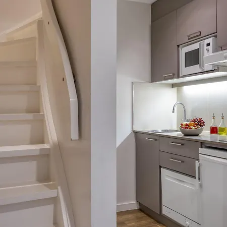 Citadines Toison D'or Brussels Ξενοδοχείο με διαμερίσματα Saint-Gilles