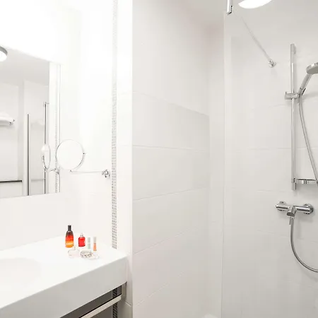 Ibis Styles Centre Stephanie Hotell Bryssel