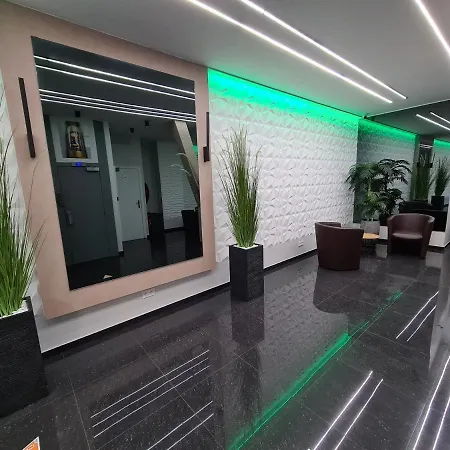 Center Hotel 2*