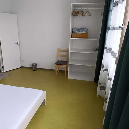 Chambre Avec Douche Prive B&B *