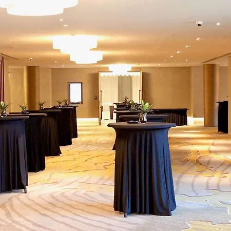 Hotel Tangla 5*