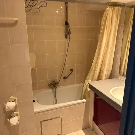 Hotel Europacity 3*