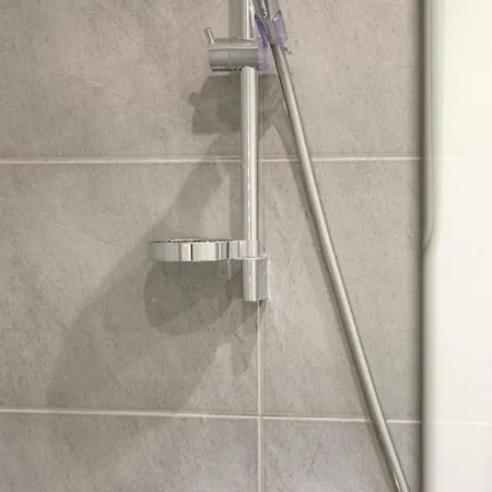 Beautiful 2 Bedrooms Ixelles Ponds