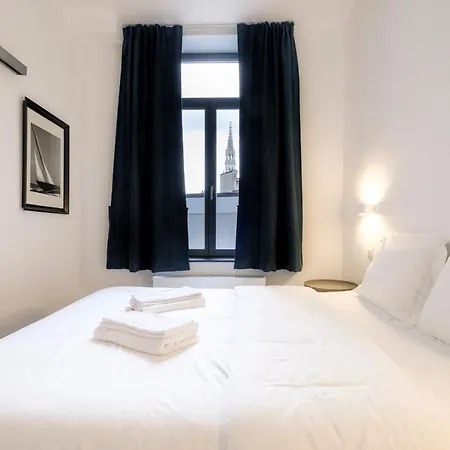 Apartment The Duke Flats - 1 Bedroom Grand Place Brussels