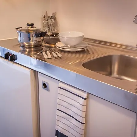 First Euroflat Hotel 4*