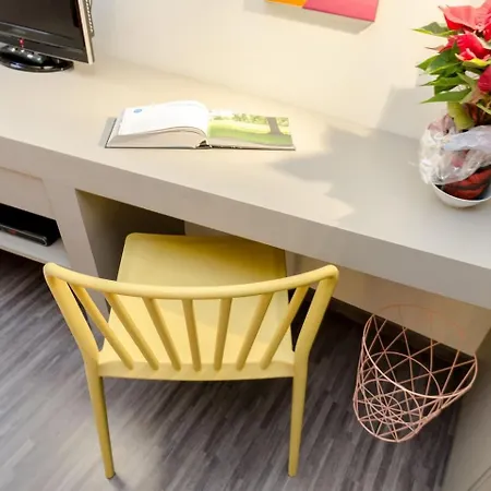 Bxlroom Guesthouse 4* Brussels