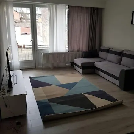Studio Quartier Louise Calme * Brussels