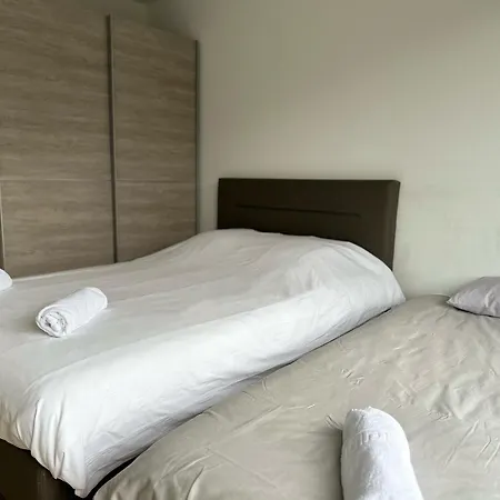 Apartment Furnished 2 Bedroom In Center Brüssel