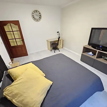 Beautiful, Renovated Fully Self Contained Guest house Brussels
