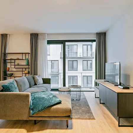 Apartamento Furnished 2 Bedroom In Center