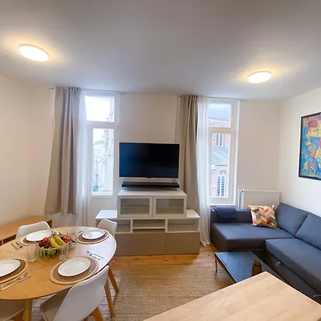 New Cozy In Porte De Hal Брюссель