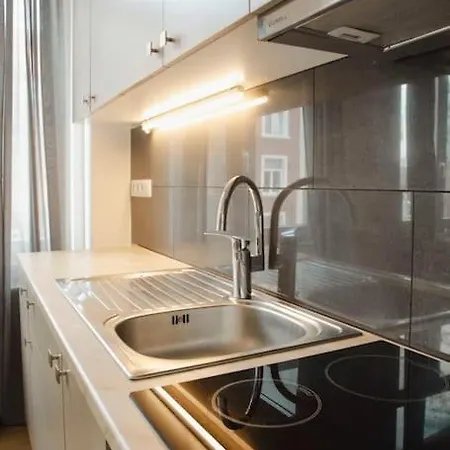 Apartamento 1 *