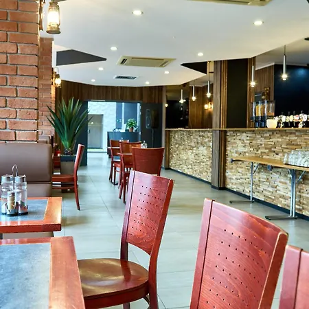 Europacity Hotel 3*