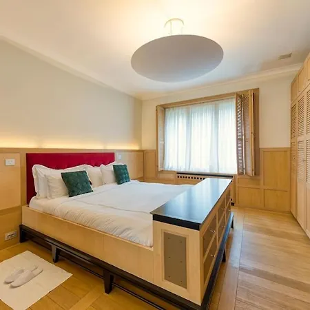 Appartement Luxury: 3br, Prime Location