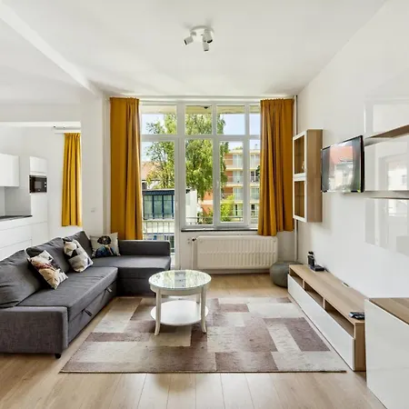 公寓 In Brussels, Degroux By Homenhancement Sa 布鲁塞尔