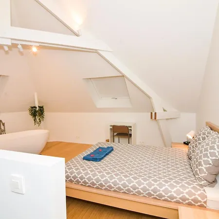 Family Duplex Getaway - Perfectly Positioned For Adventures *