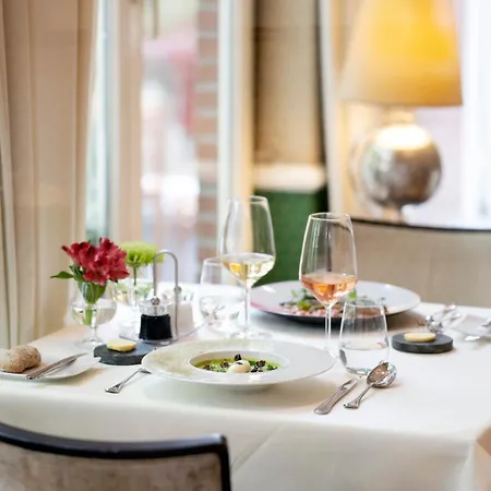 Stanhope By Thon Hotel 5*