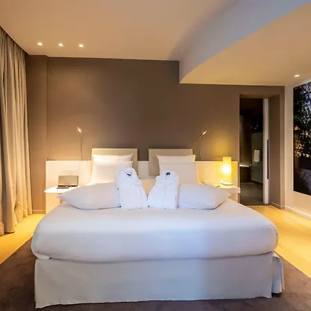 Hotell Pullman Centre Midi 4*