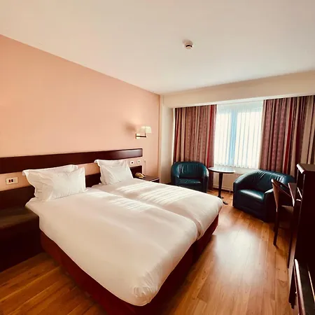 Bedford Hotell 3*