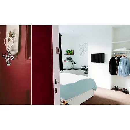 Bed & Breakfast Place Jourdan Brussels