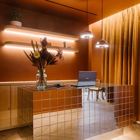 Hotel Maison Arya