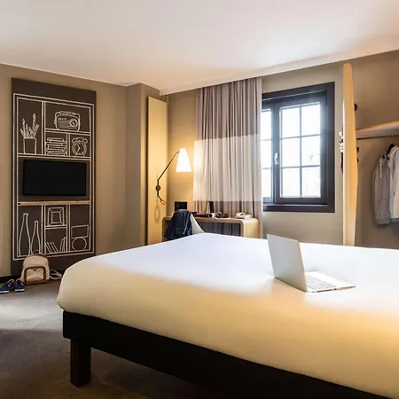 Ibis Off Grand'place 3*