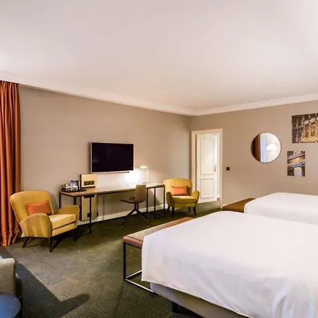 Hilton Grand Place Брюссель