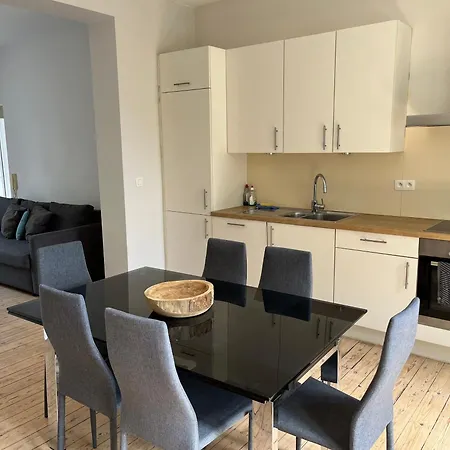 Uccle Chic Flat *