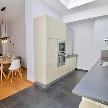 Heart Of Grand Place - Stunning 3br Triplex 布鲁塞尔