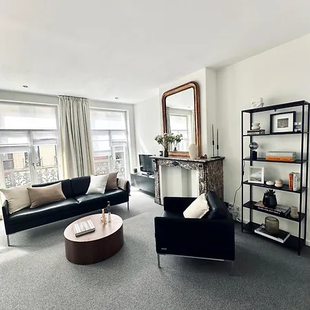 Magnifique Au Coeur Du Sablon ! Apartment