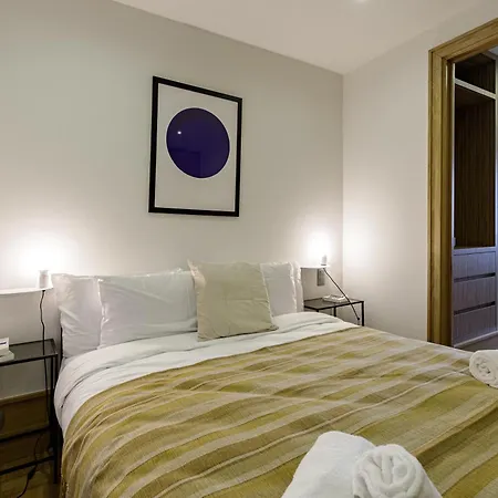 Apartamento Couronne Bruxelas
