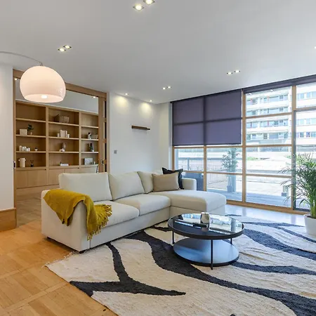 Couronne بروكسل