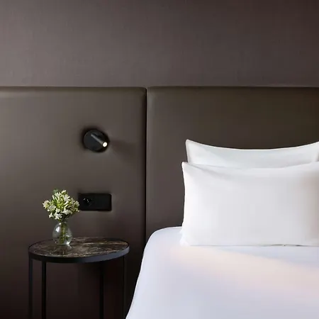 Nh Carrefour De L'europe Hotel Bruselas