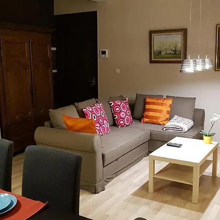 Chez Esmara Et Philippe Апартаменты *
