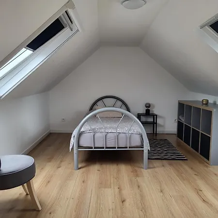 Gasthof Brussels Bed & Blockchain Private With Shared Bathroom