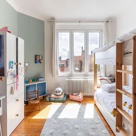 Apartment Garden House - 4 Bdrs