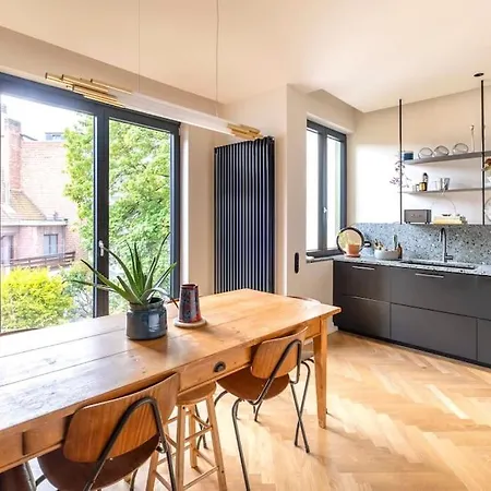 Garden House - 4 Bdrs
