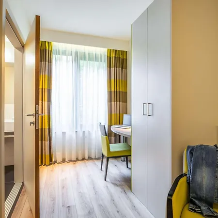 Hotell Ibis Styles Centre Stephanie Bryssel
