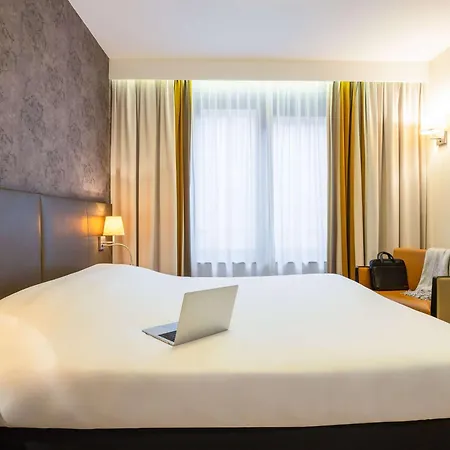 Ibis Styles Centre Stephanie Hotell 3*
