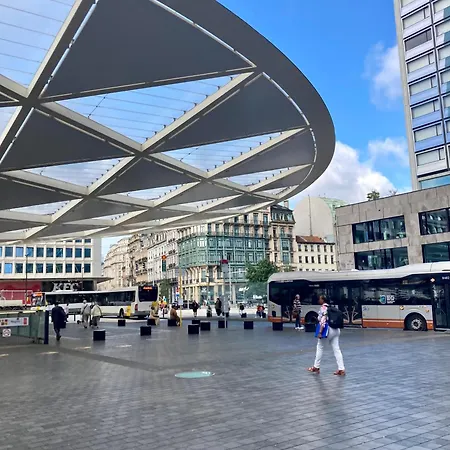 St Catherine - Sweet - Bxl - With View 아파트