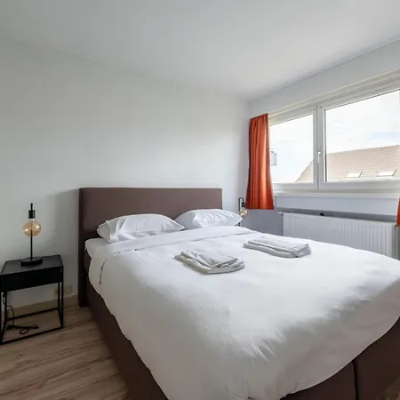 Villa La Louve - Big Place & Garden - Parking Gratuit Brussels