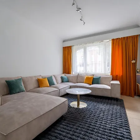 Villa La Louve - Big Place & Garden - Parking Gratuit *