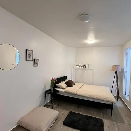 N1 Centre Apartman *