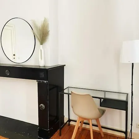 Cute Flat In Apartamento Bruxelas