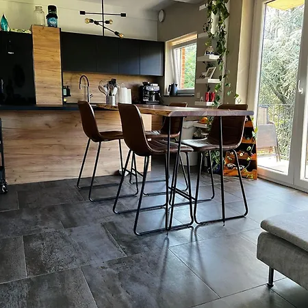 Calme Et Bien Situe Apartment Brussels
