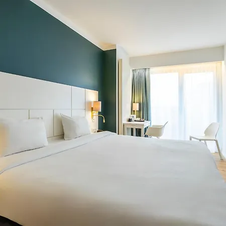 Ibis Styles Louise