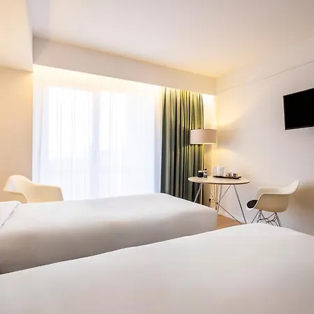 Hotel Louise 3*