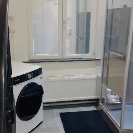 Da Nessa Proximo A Louise Apartment Brussels